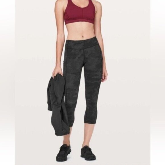 Lululemon Camo Athletic Speed Up Crop Leggings Soft Stretch Workout Athleisure - Picture 1 of 9